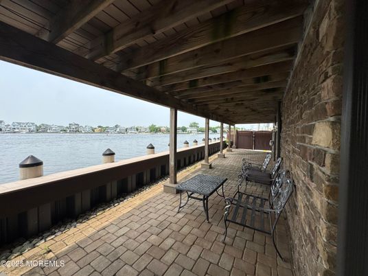 Exterior, Water