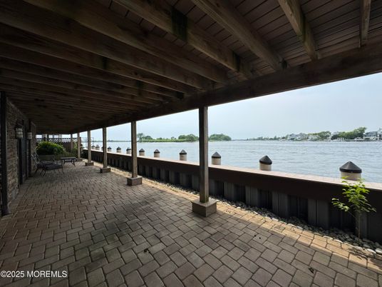 Exterior, Water