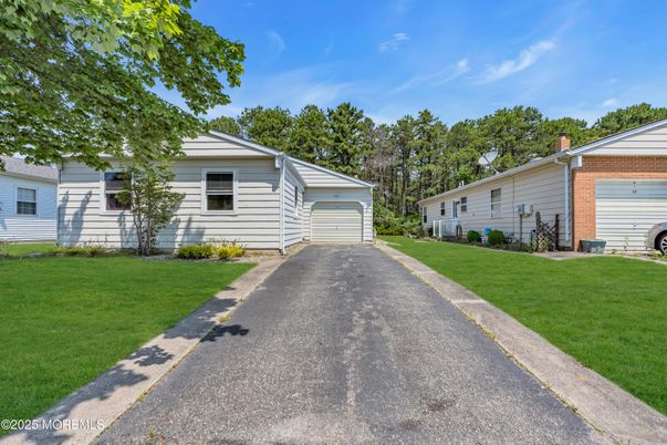 Backyard, Detached Garage, Exterior