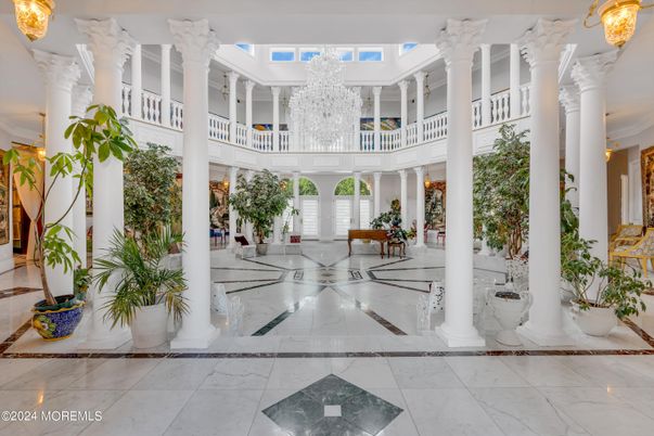 Chandelier, Interior, Marble