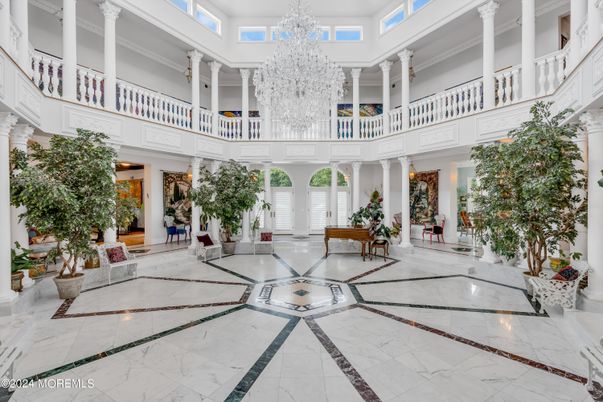 Chandelier, Interior, Marble