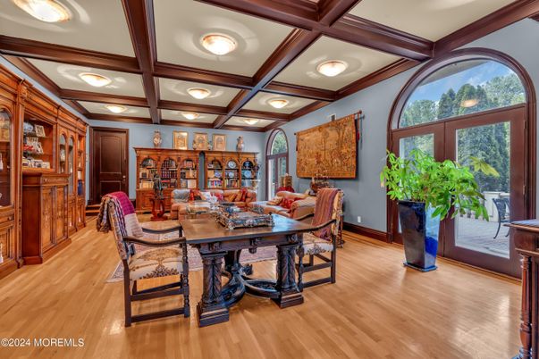 Dining room, Interior, Recessed Lighting, Wooden Beams, Wood Texture Flooring