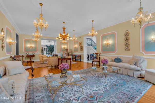 Chandelier, Dining room, Interior, Living room, Wood Texture Flooring