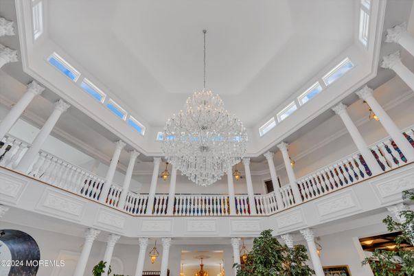 Chandelier, Interior