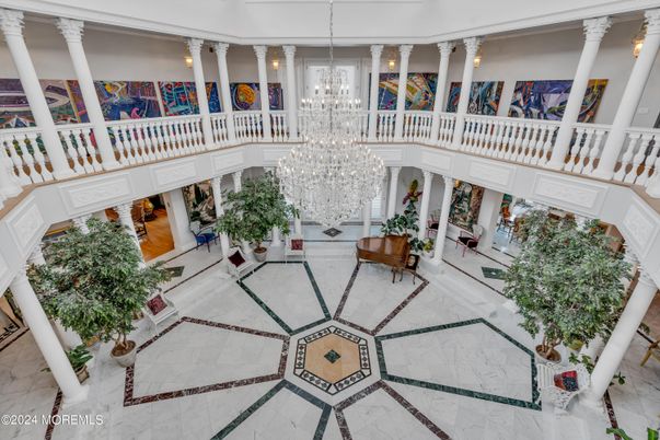 Chandelier, Interior, Marble