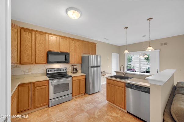 Interior, Kitchen, Pendant Lights, Stainless Steel Appliances