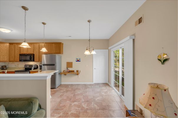 Interior, Kitchen, Pendant Lights, Stainless Steel Appliances