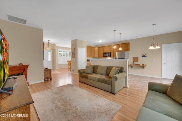 Interior, Kitchen, Living room, Pendant Lights, Wood Texture Flooring