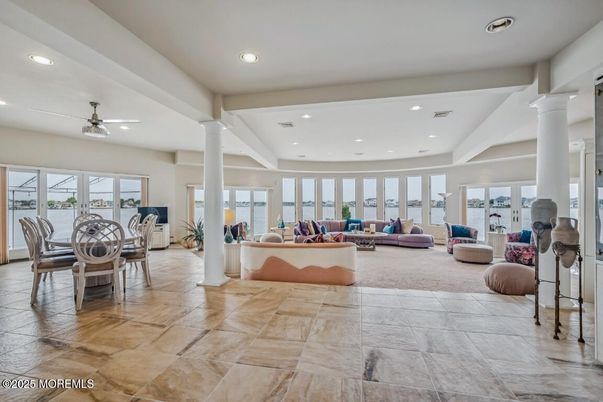 Dining room, Interior, Living room, Recessed Lighting