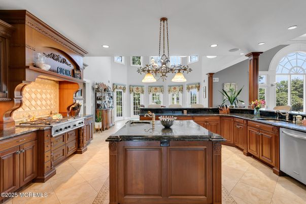 Chandelier, Interior, Kitchen, Pendant Lights, Recessed Lighting