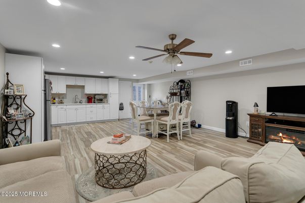 Dining room, Interior, Kitchen, Living room, Recessed Lighting, Wood Texture Flooring