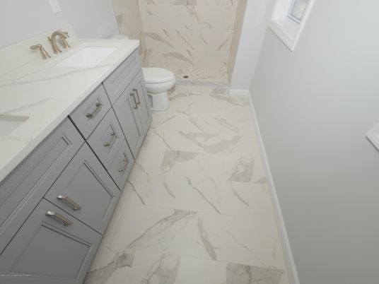 Bathroom, Interior, Marble, Marble Walls