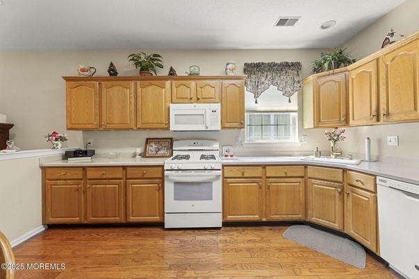 Interior, Kitchen, Wood Texture Flooring