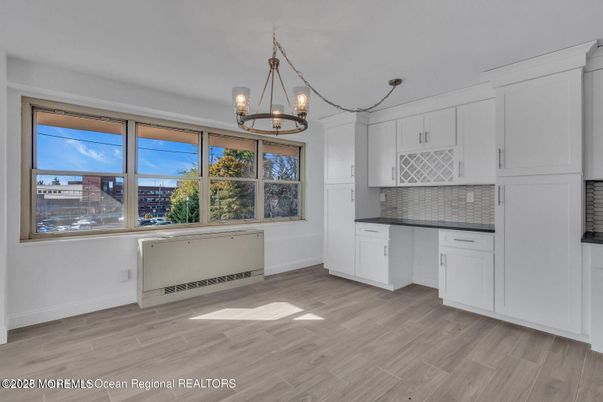 Chandelier, Interior, Kitchen, Pendant Lights, Wood Texture Flooring