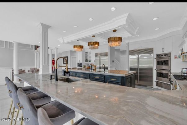 Chandelier, Interior, Kitchen, Recessed Lighting, Stainless Steel Appliances