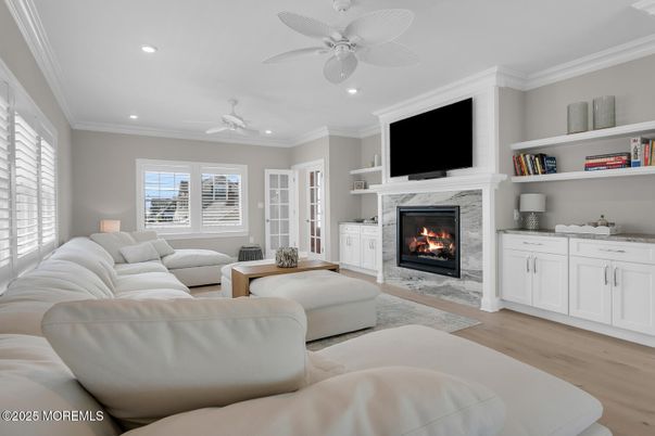 Fireplace, Interior, Living room, Recessed Lighting, Wood Texture Flooring