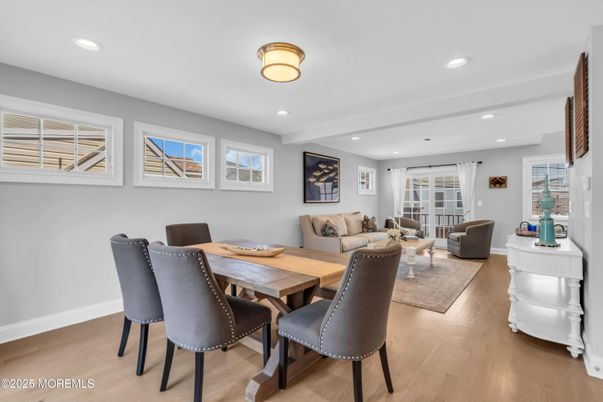 Dining room, Interior, Living room, Recessed Lighting, Wood Texture Flooring