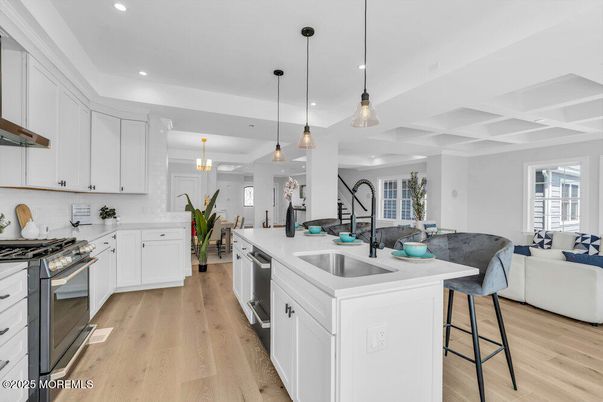 Interior, Kitchen, Living room, Pendant Lights, Recessed Lighting, Stainless Steel Appliances, Wood Texture Flooring