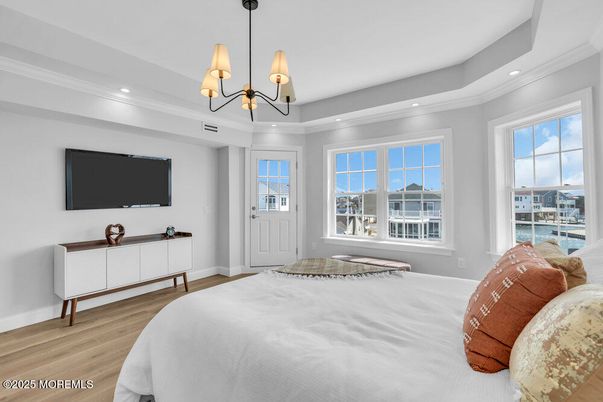 Bedroom, Chandelier, Interior, Recessed Lighting, Water, Wood Texture Flooring