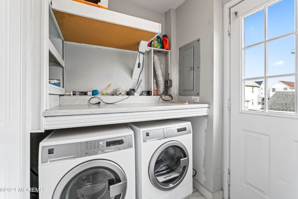 Interior, Utility Closets, Washer