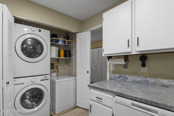 Interior, Utility Closets, Washer