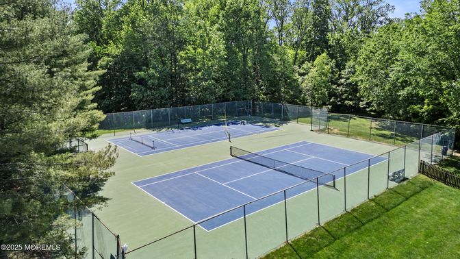 Exterior, Tennis Courts