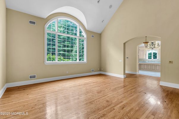 Empty room, Interior, Pendant Lights, Wood Texture Flooring