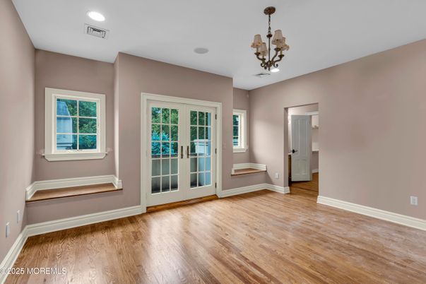 Empty room, Interior, Pendant Lights, Recessed Lighting, Wood Texture Flooring