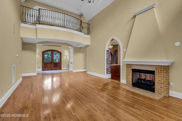 Fireplace, Interior, Recessed Lighting, Wood Texture Flooring