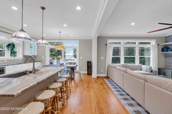 Interior, Kitchen, Living room, Pendant Lights, Recessed Lighting, Wood Texture Flooring