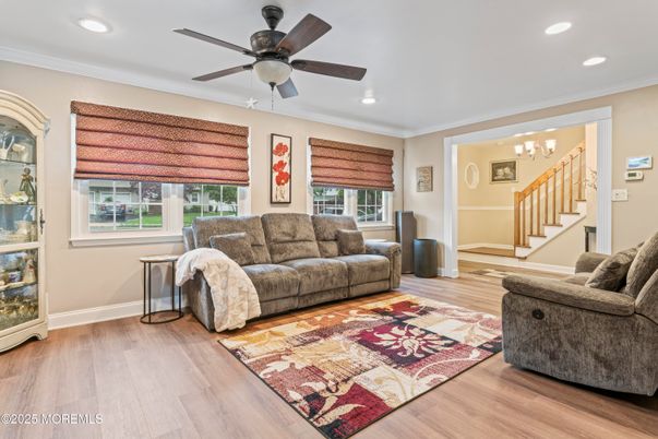 Interior, Living room, Recessed Lighting, Wood Texture Flooring