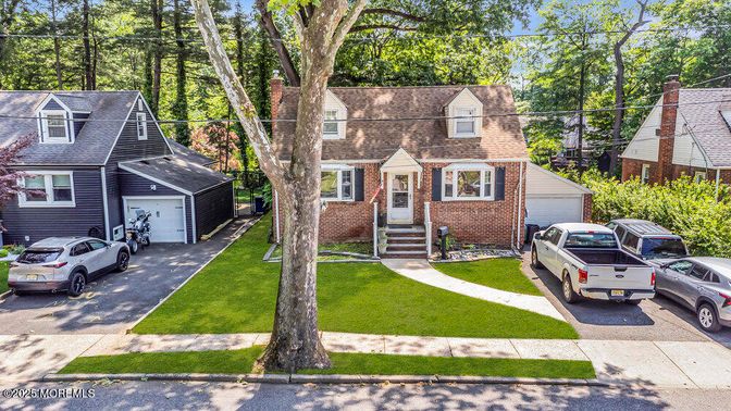 Detached Garage, Exterior, Facade, Brick Facade, Cape Cod
