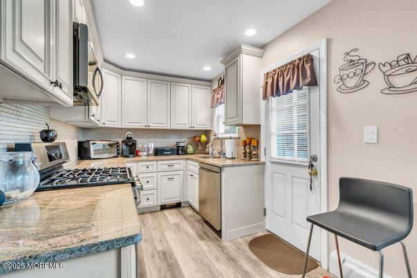 Interior, Kitchen, Recessed Lighting, Wood Texture Flooring