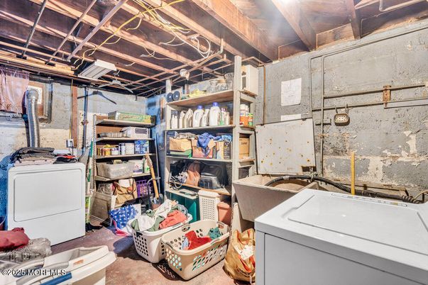 Interior, Washer