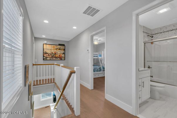 Bathroom, Interior, Recessed Lighting, Wood Texture Flooring