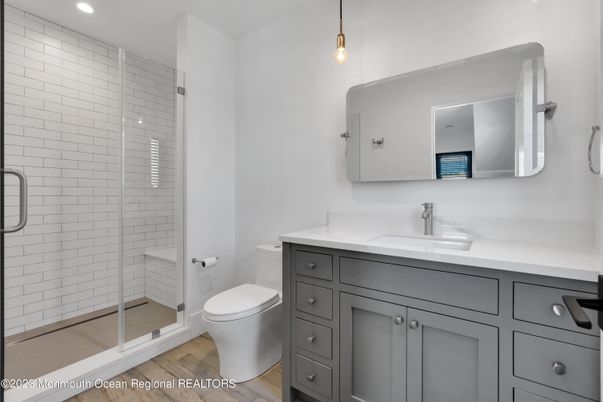 Bathroom, Interior, Pendant Lights, Recessed Lighting, Wood Texture Flooring