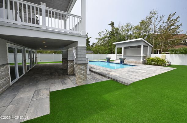Backyard, Exterior, Pool