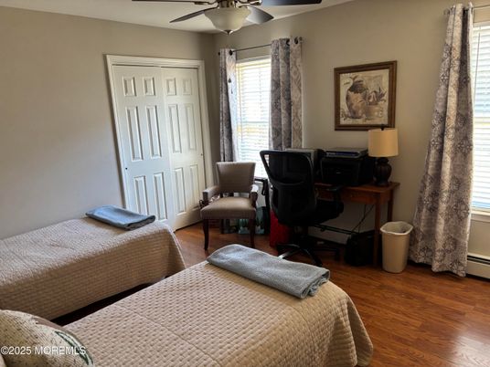 Bedroom, Home Office, Interior, Wood Texture Flooring