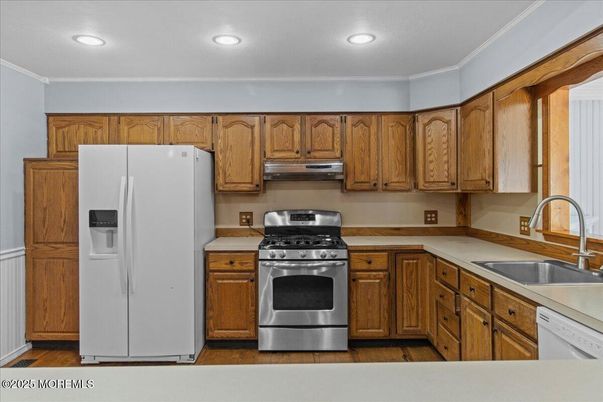 Interior, Kitchen, Recessed Lighting, Stainless Steel Appliances, Wood Texture Flooring