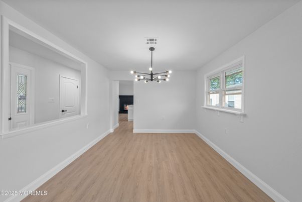 Empty room, Interior, Pendant Lights, Wood Texture Flooring