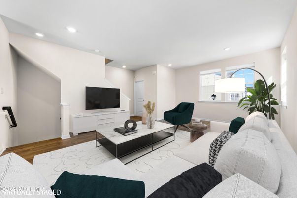 Interior, Living room, Recessed Lighting, Wood Texture Flooring