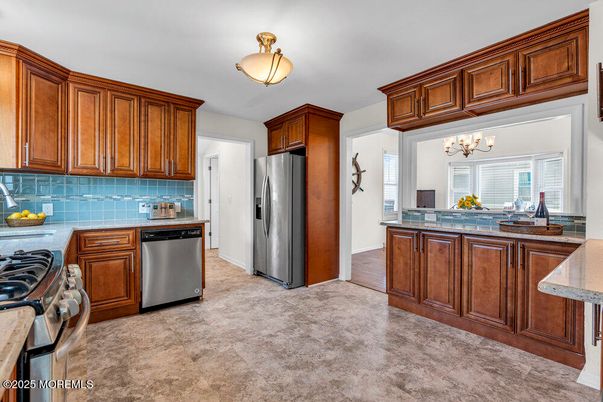 Interior, Kitchen, Stainless Steel Appliances