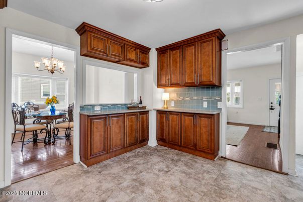 Chandelier, Dining room, Interior, Kitchen, Wood Texture Flooring