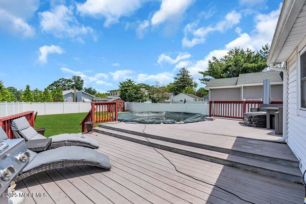 Exterior, Playground