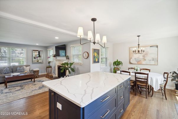 Chandelier, Dining room, Interior, Living room, Recessed Lighting, Wood Texture Flooring