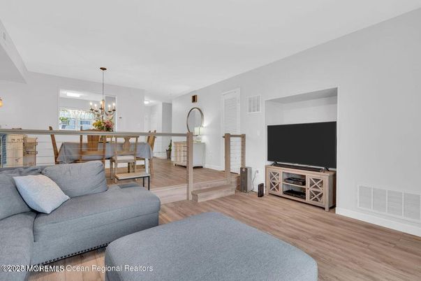 Interior, Living room, Pendant Lights, Wood Texture Flooring