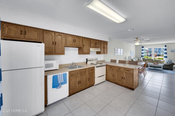 Dining room, Interior, Kitchen, Living room