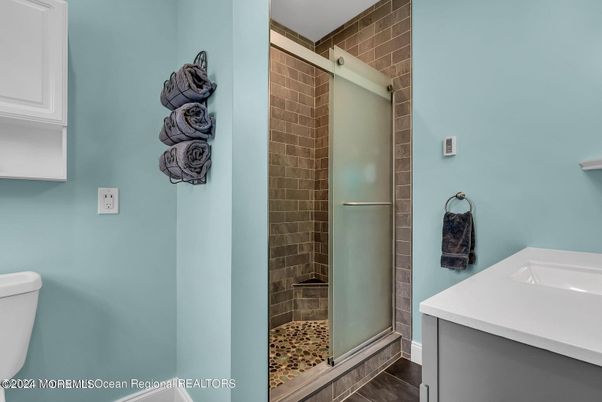 Bathroom, Glass Shower, Interior