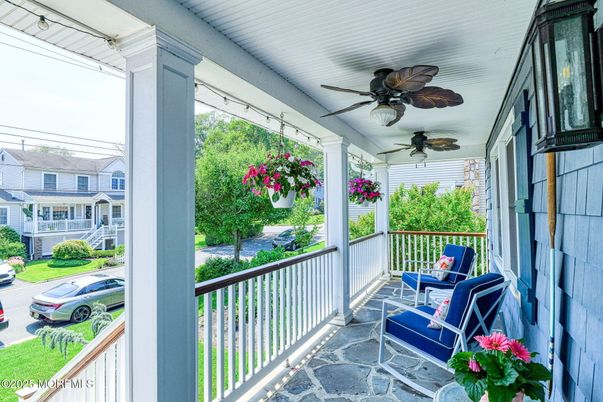 Exterior, Interior, Sun Room