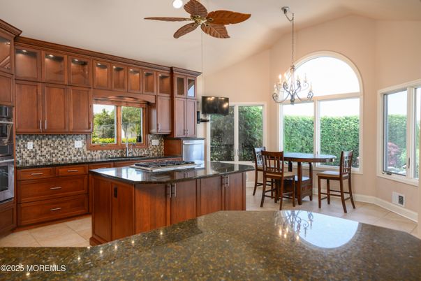 Chandelier, Dining room, Interior, Kitchen, Pendant Lights